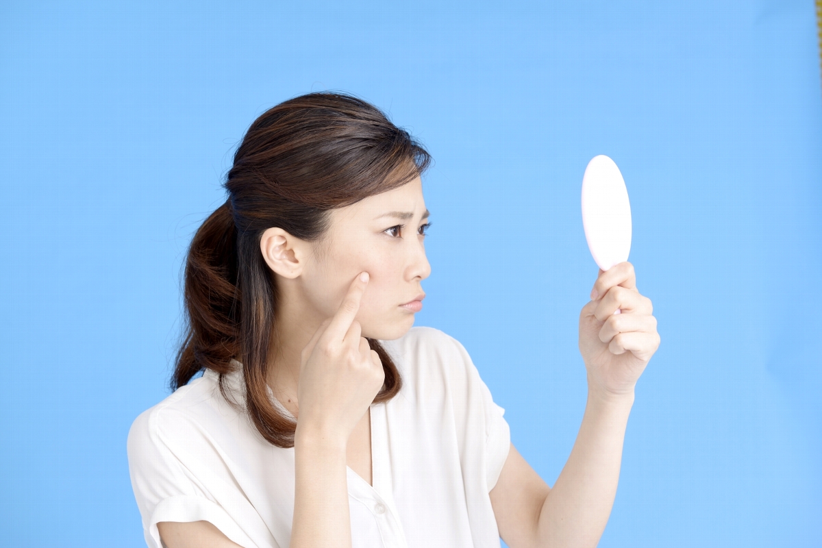美容皮膚科で行われるニキビ治療の種類と特徴